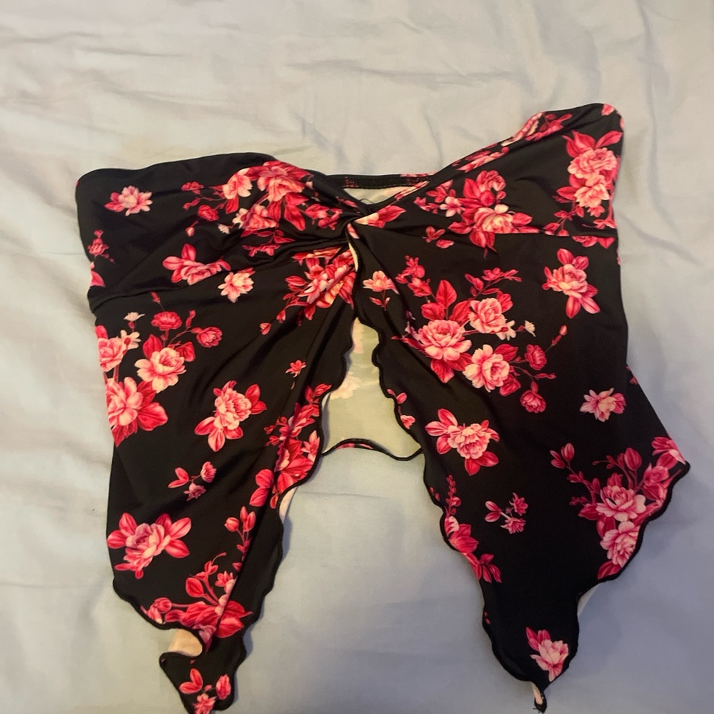 Chic Black Top with Pink Floral Design
